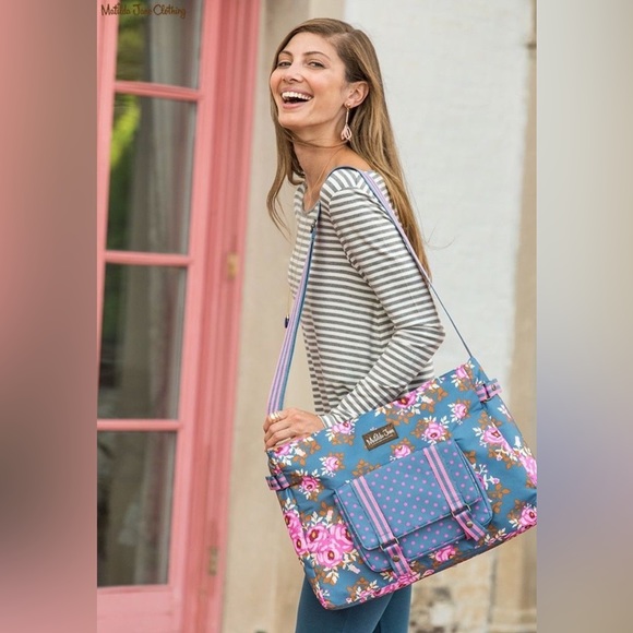 Bags Matilda Jane Carry It Off Messenger Bag Shoulder Bag Poshmark